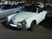 VW Typ 14 Cabriolet. 1955 - 1974. Hier habe ich ein Cabriolet des Modelljahres 1964 abgelichtet. Oldtimertreffen an Mo´s Bikertreff in Krefeld am 25.02.2018.