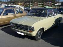 Opel Olympia. 1967 - 1969. Beim Olympia handelte es sich um eine zusätzliche Baureihe auf der Basis des Kadett B. Der Olympia war zwei- und viertürig lieferbar. Desweiteren konnte der Kunde zwischen dem 1.1l, 1.7l und 1.9l Motor wählen. Oldtimertreffen an Mo´s Bikertreff in Krefeld am 25.02.2018.