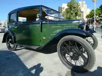 Ein Austin 10/4 am Hafen von Sliema. (Oktober 2017)