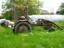 Er steht schon etwas lnger da.RS 09 auf dem Nachbargelnde beim Schleppertreffen in Berbersdorf 2008