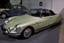  Citroen DS 21  Le Dandy  gesehen beim Autojumble in Luxemburg.  03.2018