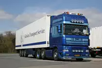 DAF XF95 SSC 6x2/4 von Klinken Transport mit Kühlauflieger in Breuna A44. 22.04.2010