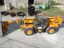 JCB Teleskoplader im Stadthafen Sassnitz am 17.09.2017