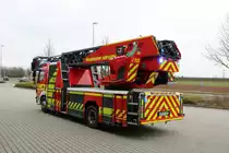 Feuerwehr Hofheim im Taunus Mercedes Benz Atego DLA(K)23/12 (Florian Hofheim 1-30) mit Rosenbauer XS2.0 Leiter am 17.03.18 bei einen Fototermin 