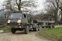Militärfahrzeuge CH von Walter Ruetsch
Steyr 1491 310/S 37 6 x 6 Sattelschlepper 95 mit Brückenmodul im Dienste des Pontonier Bataillons 26 am 15. März 2018 bei Arch.
Foto: Walter Ruetsch