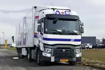 Renault T aus den Niederlanden im Industriegebiet Euskirchen-Silberberg - 10.03.2018