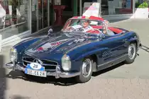 Ein Mercedes SL bei der 29. Viersener Oldtimer-Rallye am 27.05.2017