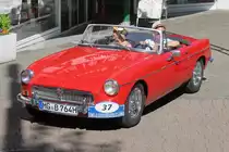 Ein MG MGB bei der 29. Viersener Oldtimer-Rallye am 27.05.2017