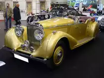 Bentley 4.5 Litre Open Tourer mit einer Karosserie von Vanden Plas coachworks aus dem Jahr 1939. Der 4-Zylinderreihenmotor hat einen Hubraum von 4398 cm³. Mir den Leistungsangaben halten sich RR und Bentley ja eher zurück. Techno Classica Essen am 22.03.2018.