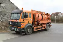 Mercedes Benz mit Kombinierten Saug-Spülaufbau mit Wasseraufbereitung am 24.03.18 in Neustadt (Hessen)