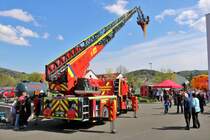 Feuerwehr Büdingen Mercedes Benz Atego DLK 23/12 (Florian Büdingen 1-30) am 15.04.18 beim Tag der offenen Tür 