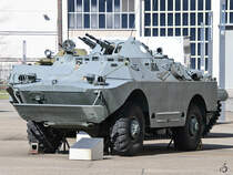 Der voll amphibischer Schützenpanzerwagen BRDM-2 (SPW-40P2) im Militärhistorischen Museum der Bundeswehr. (Dresden, April 2018)