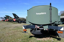 Ein Tatra 138 CL Flugfeldtankfahrzeug im April 2018 im Luftfahrttechnischen Museum Rothenburg.