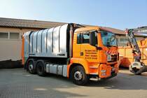 Max Spahn und Sohn KG MAN TGS 26.320 mit Faun Rotopress Aufbau am 21.04.18 in Maintal bei einen Fototermin