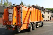 Max Spahn und Sohn KG Scania G360 Pressmüllwagen mit Zoeller Medium X2 Aufbau am 21.04.18 in Maintal bei einen Fototermin 