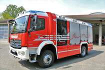 Feuerwehr Hochheim am Main Mercedes Benz Atego StlF20/25 (Florian Hochheim Main 1/40) mit Rosenbauer AT Aufbau am 22.04.18 bei einen Fototermin 