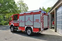 Feuerwehr Hochheim am Main Mercedes Benz Atego LF10 (Florian Hochheim Main 1/43) mit Ziegler Aufbau am 22.04.18 bei einen Fototermin 
