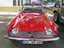 Triumph TR4A bei der 29. Viersener Oldtimer-Rallye am 27.05.2017 