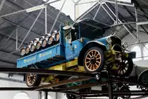 Saurer Lastwagen aus dem Jahre 1924 von der Brauerei Warteck am Tag der offenen Tür beim Feldschlösschen. Die Aufnahme stammt vom 28.04.2018.