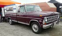 =Ford 250 Camper Spezial, gesehen bei der Veterama, 10-2017