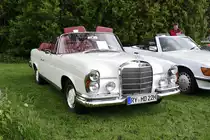 Mercedes-Benz 220 SEB Cabrio SEB Cabrio 1963  „Frühlingserwachen“ der Oldtimer-Interessengemeinschaft Grenzland, am 1.5.2018. Geilenkirchener Sportpark Loherhof.
