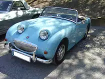 Austin Healey Sprite Mark I. 1958 - 1961. Der 4-Zylinderreihenmotor aus dem Austin A35 leistet 44 PS aus 948 cm³ Hubraum. Aufgrund der Anordnung seiner Scheinwerfer erhielt der Sprite im Volksmund den Namen  Frogeye . Motorworld Historicar Duisburg am 05.05.2018.