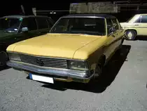 Opel Admiral B. 1969 - 1977. Die KAD-Baureihe (Kapitän, Admiral, Diplomat) stand ab März 1969 bei den Opel Händlern. Der Kapitän wurde bereits im Mai 1970 wieder eingestellt. Ab diesem Zeitpunkt war der Admiral das Basismodell dieser Baureihe. Ein solcher Admiral war bei seiner Markteinführung ab DM 14.720,00 zu haben. Der Sechszylinderreihenmotor hat einen Hubraum von 2874 cm³ und leistet 145 PS. Motorworld Historicar Duisburg am 05.05.2018.