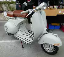 =Vespa Struzzo steht zum Verkauf bei der Veterama, 10-2017