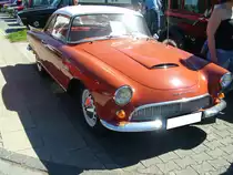 DKW Auto Union 1000 Sp. 1958 - 1965. Der sportliche Zweisitzer mit der Karosserie im Stil des seinerzeitigen Ford Thunderbird wurde 1957 auf der Frankfurter Automobil-Ausstellung vorgestellt. Es wurden ziemlich genau 5000 Coupes produziert. Der 3-Zylinderzweitaktmotor leistet 55 PS aus 980 cm³ Hubraum. Prinz-Friedrich-Oldtimertreffen am 06.05.2018 in Essen-Kupferdreh. 