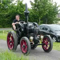 =Lanz rollt zum Austellungsgelände der Schlepperfreunde Auenberg, Mai 2018