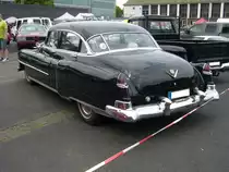 Heckansicht eines Cadillac Series 62 Sedan des Modelljahres 1952. Primers Run in Krefeld am 10.05.2018.