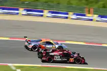 Keine Chance für den LM GTE AM Nr.61 von Clearwater Racing, Ferrari 488 GTE, Fahrer: Weng Sun Mok, Keita Sawa & Matthew Griffin. Oreca-Prototyp, Rebellion R-13 (Gibson) LMP1 mit der Startnummer 1, Fahrer: André Lotterer, Neel Jani & Bruno Senna
Langstrecken-WM (FIA WEC) – Sechs Stunden von Spa-Francorchamps 5.Mai 2018