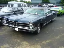 Pontiac Bonneville Coupe des Modelljahres 1965. Primers Run Krefeld am 10.05.2018.