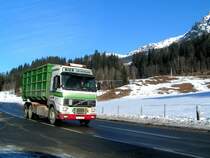 FH12 braust mit dem Wechselcontainer Saalfelden entgegen; 090205