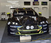 Startklar in der Box #98 AM, Aston Martin Racing mit Aston Martin Vantage GTE der Fahrer:  Paul Dalla Lana, Pedro Lamy & Mathias Lauda. Beim Pitwalk des Langstrecken-WM (FIA WEC) – Sechs Stunden von Spa-Francorchamps 5.Mai 2018