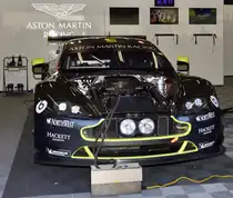 Startklar in der Box #98 AM, Aston Martin Racing mit Aston Martin Vantage GTE der Fahrer:  Paul Dalla Lana, Pedro Lamy & Mathias Lauda. Beim Pitwalk des Langstrecken-WM (FIA WEC) – Sechs Stunden von Spa-Francorchamps 5.Mai 2018