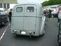 Heckansicht eines Ford Half-Ton Panel Van des Modelljahres 1942. Primers Run Krefeld am 10.05.2018.