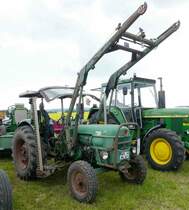 =Deutz steht auf dem Ausstellungsgelände der Schlepperfreunde Auenberg, Mai 2018
