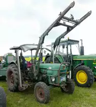 =Deutz steht auf dem Ausstellungsgelände der Schlepperfreunde Auenberg, Mai 2018