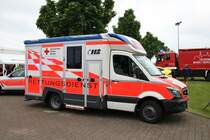 DRK Kreisverband Hochtaunus Mercedes Benz Sprinter RTW am 18.05.18 auf der RettMobil in Fulda