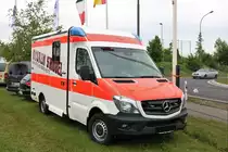 System Strobel Mercedes Benz Sprinter RTW am 18.05.18 auf der RettMobil in Fulda 