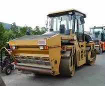 =Dynapac CG 333 HF, gesehen auf einer Baustelle in Fulda im Mai 2018