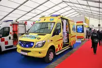 MS Ambulance Mercedes Benz Sprinter RTW Vorführfahrzeug am 18.05.18 auf der RettMobil in Fulda 