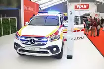 Mercedes Benz X250D ELW am 18.05.18 auf der RettMobil in Fulda 