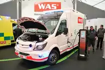 WAS Fahrzeugbau Mercedes Benz Sprinter RTW mit Elektroantrieb am 18.05.18 auf der RettMobil in Fulda 