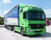 =MB Actros mit rumänischer Zulassung rastet im Mai 2018 an der A 7