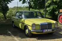 Mercedes Bens / 8, 230.4 Bj.1975, Oldtimer Treffen beim Pfingstdampf der Selfkantbahn am 21.5.2018