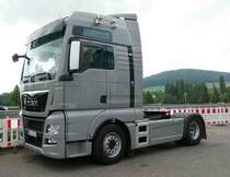 =MAN TGX-Sattelzugmaschine steht im Mai 2018 auf dem Rasthof Fulda Nord