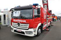 Magirus Mercedes Benz Atego Vorführdrehleiter am 18.05.18 auf der RettMobil in Fulda