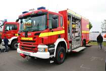 Feuerwehr Amberg Scania P310 RW mit Walser Aufbau am 18.05.18 auf der RettMobil in Fulda